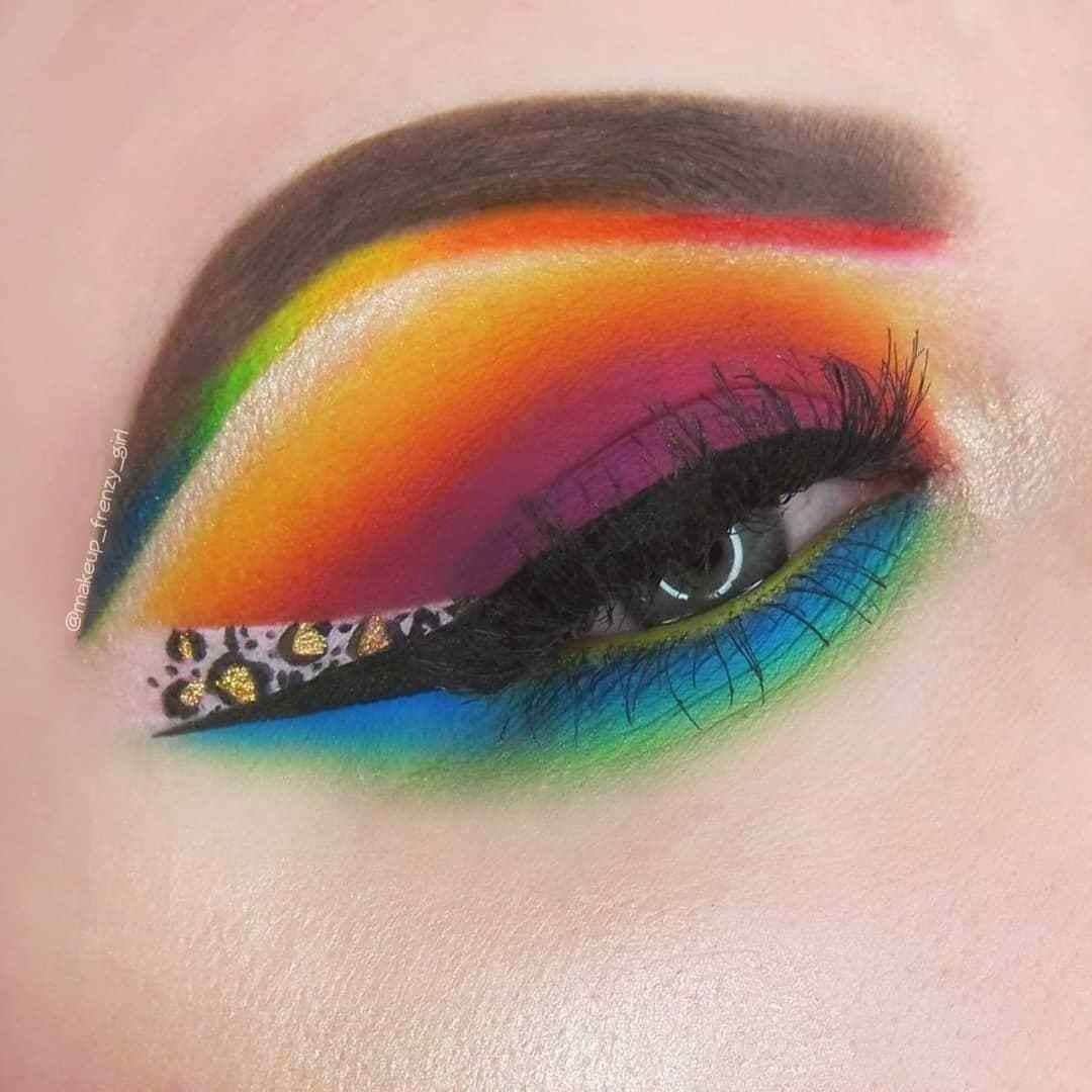 COVERGIRLさんのインスタグラム写真 - (COVERGIRLInstagram)「A 🌈 rawr🐆. @makeup_frenzy_girl uses Easy Breezy Brow Micro Fine+Define Brow Pencil in 'Rich Brown', Lid Lock Up Eyeshadow Primer and #Trunaked Eye Shadow Palette in 'Dazed' to create this colorful eye look. #COVERGIRLMADE #COVERGIRLCrueltyFree #CrueltyFree」7月1日 10時36分 - covergirl