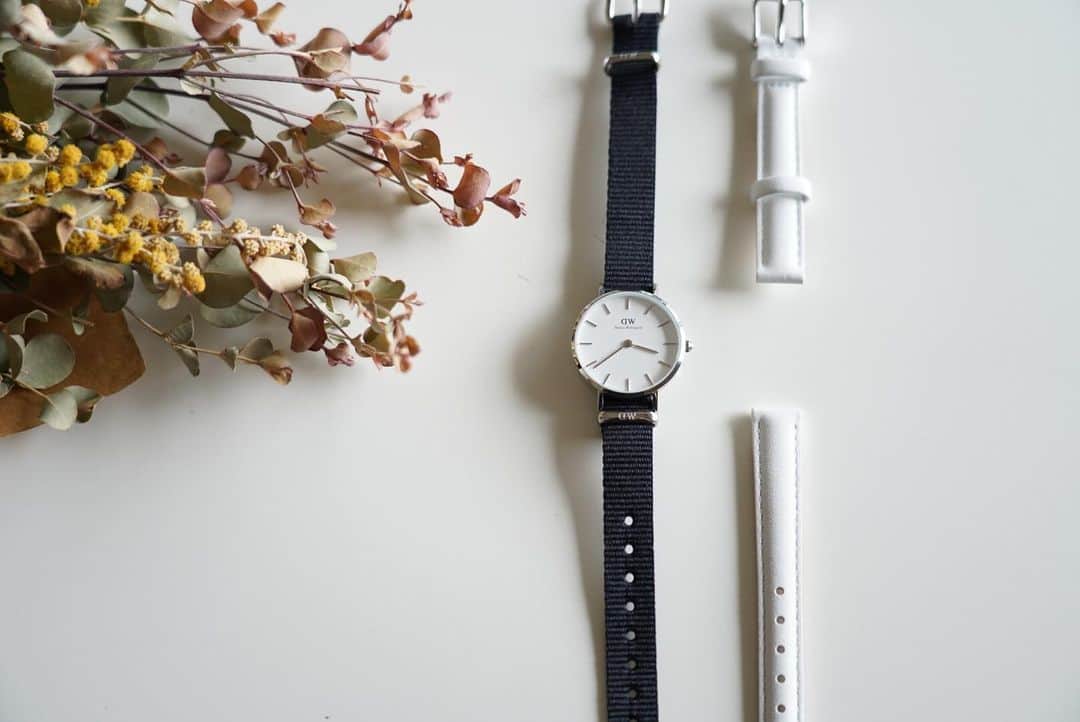 野澤 琢眞（Takuma Nozawa）のインスタグラム：「【提供記事】@danielwellington の時計は気分によってストラップが変えられます✨今日はオフデーなので妻とランチへ行きます^_^ ・ 15％OFFクーポンコード：takuchan（7/31まで有効、公式サイト使用のみ） https://www.danielwellington.com/jp　 @danielwellington #ダニエルウェリントン #dwサマーオファー  7月15日まで、DW夏期間限定キャンペーンが実施！ ＜腕時計とストラップの購入で20％OFF＞（このオファーがもっとお得！） ＜対象腕時計の購入でストラップ無料＞ ＜15%OFFクーポンコード併用可＞」