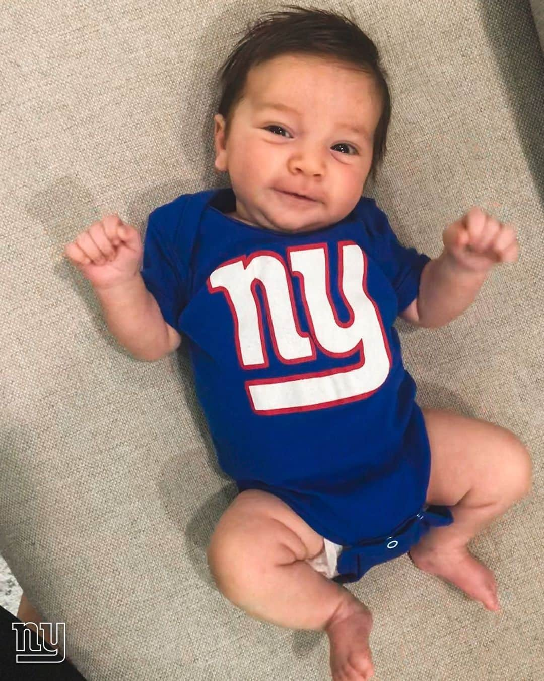 New York Giantsさんのインスタグラム写真 - (New York GiantsInstagram)「It’s #GiantsCamp month! Liam Hank is ready, are you?」7月1日 20時48分 - nygiants