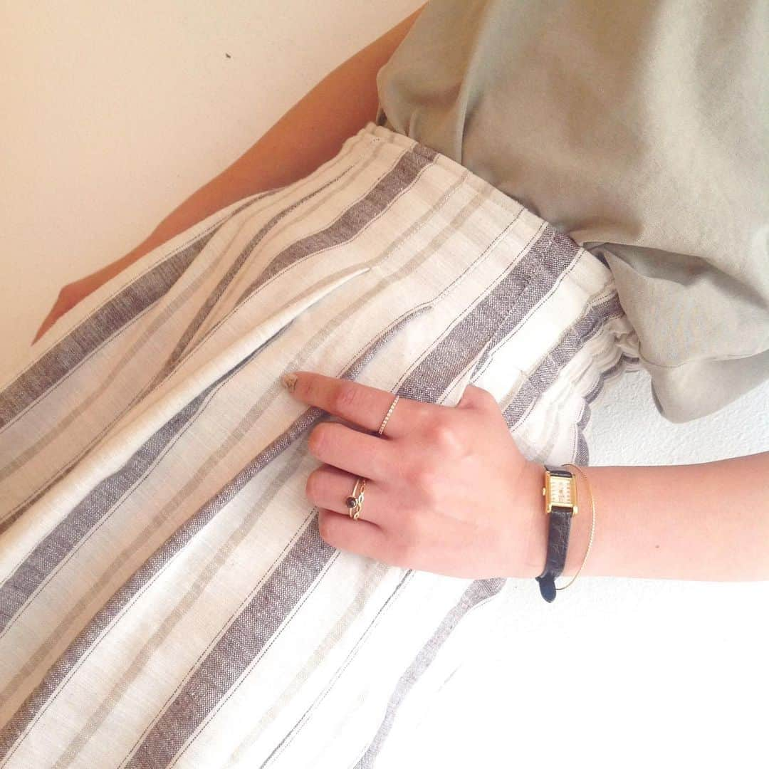 JUPITERさんのインスタグラム写真 - (JUPITERInstagram)「. . #bangle#bracelet#ring#naturalstone#k10#instjewelry#instfashion#jewelry#fashion#JUPITER#DAIKANYAMA#tokyo#バングル#ブレスレット#リング#天然石#グリーンアゲート#ジュエリー#ファッション#ジュピター#代官山#東京」7月1日 20時42分 - jupiterjewelry_official