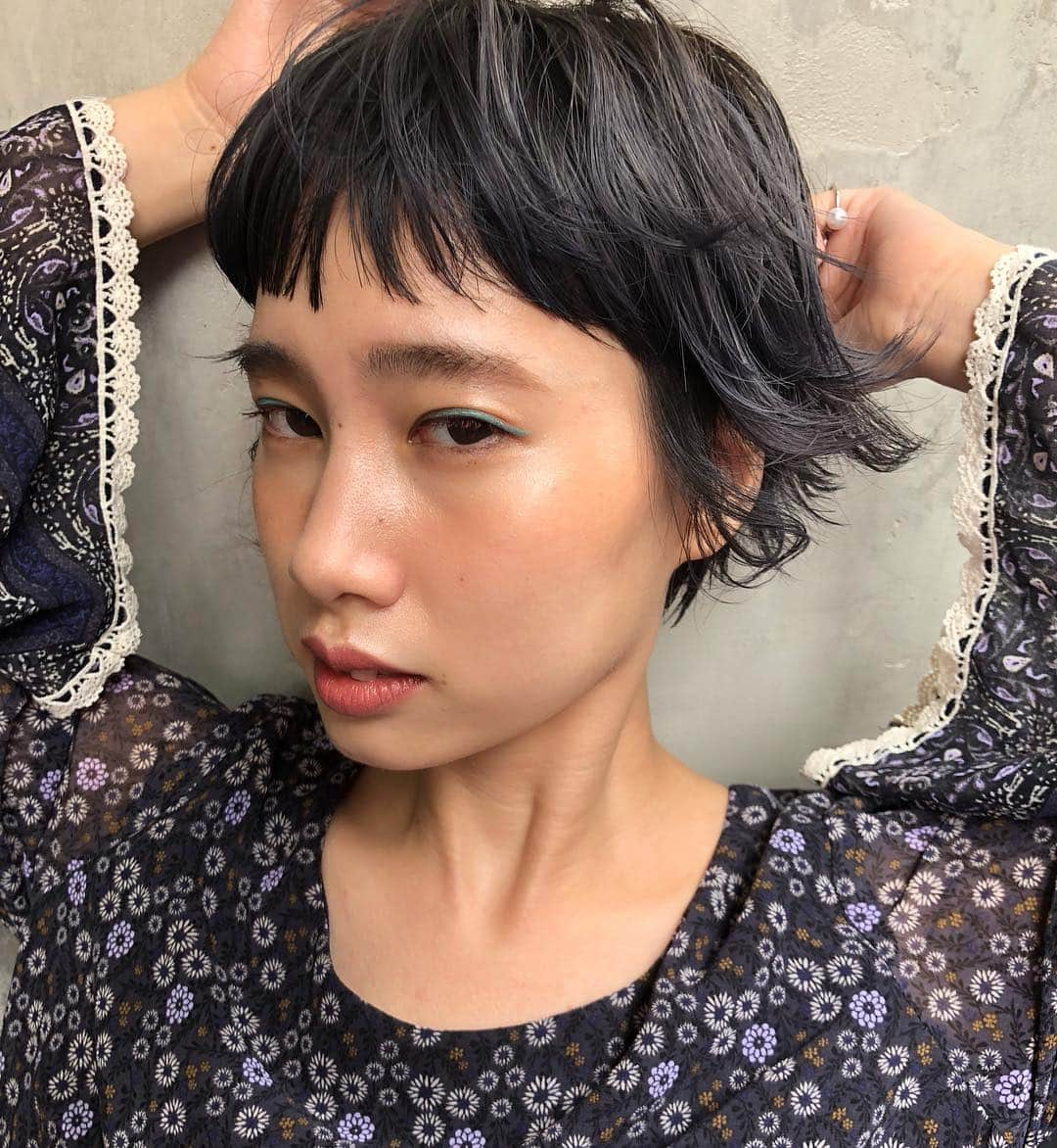 松原加奈恵さんのインスタグラム写真 - (松原加奈恵Instagram)「neo Bohemian ❤︎ . . hair make camera @piiiiiiico . . #ボブ#ショート#ボヘミアン#小顔カット#イノア#オイルカラー#ヘアカラー#ハイライト#ジゼル#アレンジ #ヘアアレンジ#ショートヘアカタログ#大阪美容室 #結婚式ヘア #二次会ヘア#大阪ヘアアレンジ #ヘアメイク #naluhair #堀江美容室#透明感のある暖色カラー#透明感ショコラ#撮影#ブルージュ#カラーメイク」7月1日 21時07分 - piiiiiiico