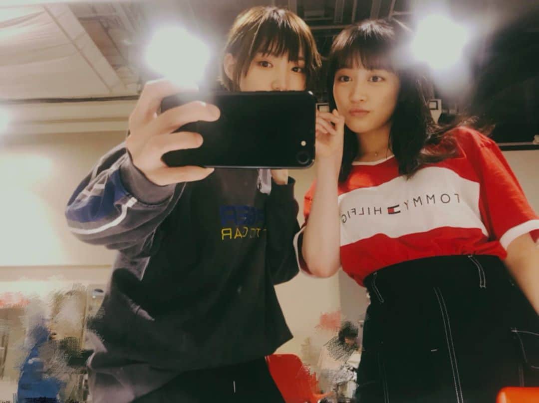 のインスタグラム：「ちひとペアルックみたいになった」