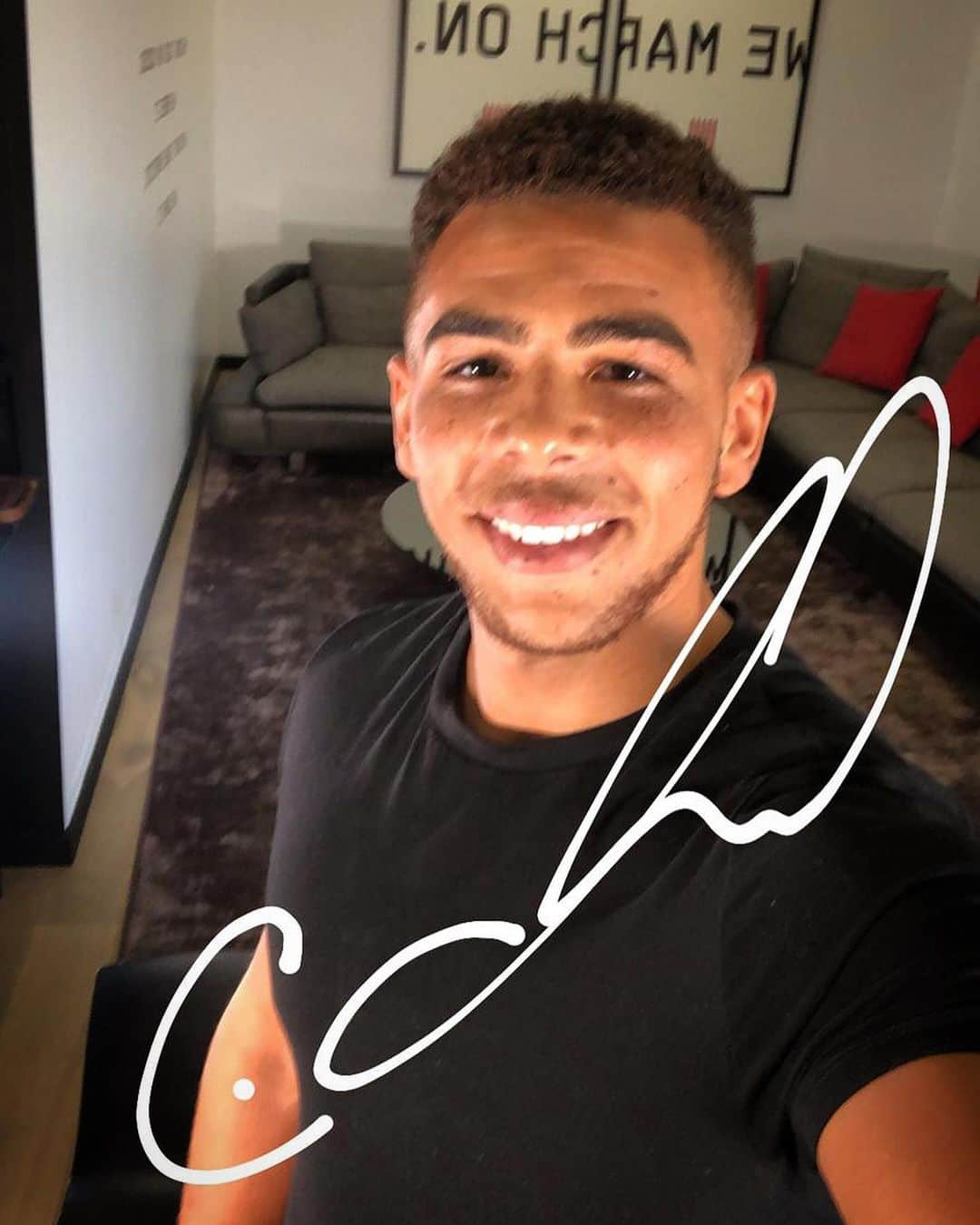 サウサンプトンFCさんのインスタグラム写真 - (サウサンプトンFCInstagram)「Signed, sealed, CHElivered! How many #SaintsFC goals for @cheadams_ next season? 🤔⚽️👇」7月1日 21時27分 - southamptonfc