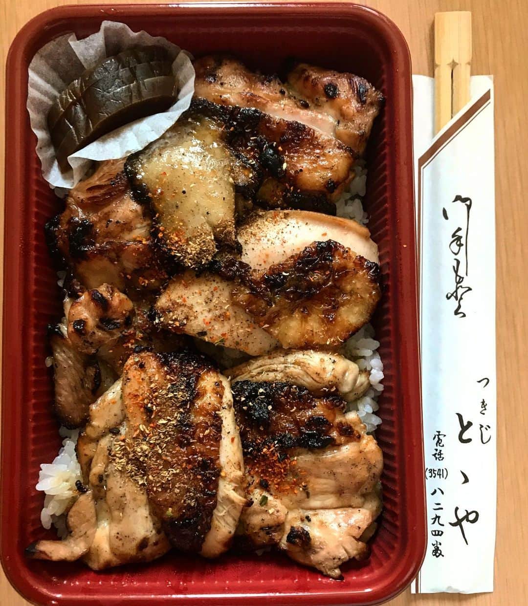 栗原友さんのインスタグラム写真 - (栗原友Instagram)「とゝやの鳥弁当美味し〜い💓」7月1日 13時36分 - kuri__tomo
