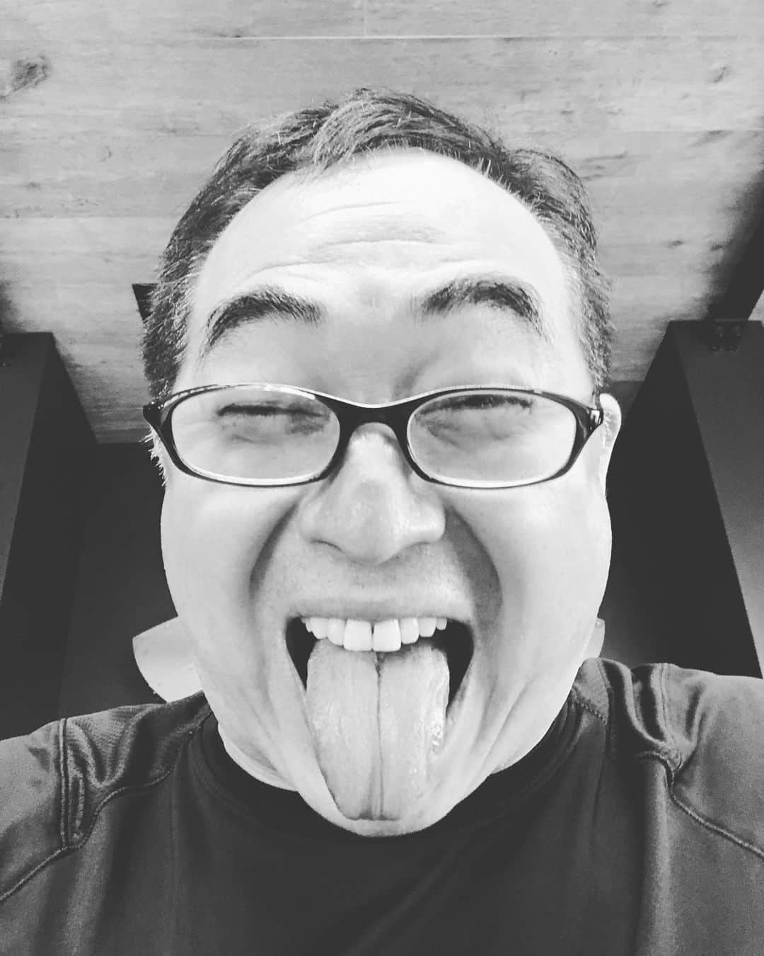安田秀一さんのインスタグラム写真 - (安田秀一Instagram)「ストレスがたまった時は、こんな顔をして、できるだけ発散できるよう、工夫してます...😂 皆さまにご迷惑をかけないように... #汚くてすみません#すぐスクロールしてください」7月1日 15時58分 - yasudashuichi_dome