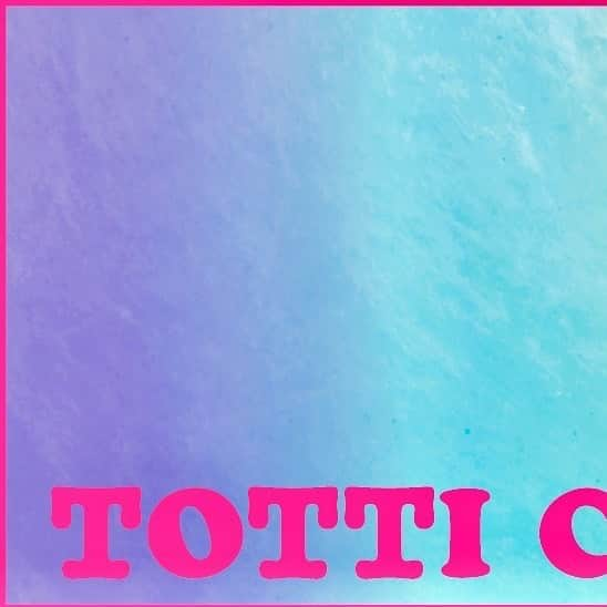 TOTTI CANDY FACTORYのインスタグラム：「Tag us for repost and more! @totticandyfactory  #cottoncandy  #rainbowcottoncandy  #instagood」