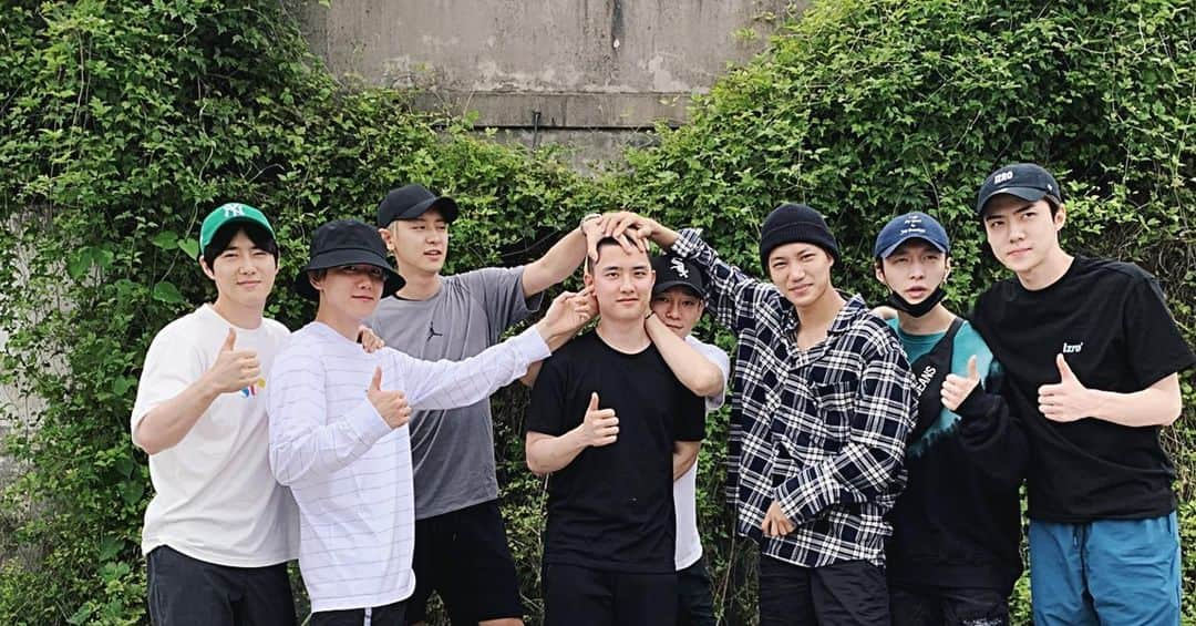 EXOさんのインスタグラム写真 - (EXOInstagram)「#weareoneEXO @weareone.exo」7月1日 16時51分 - weareone.exo