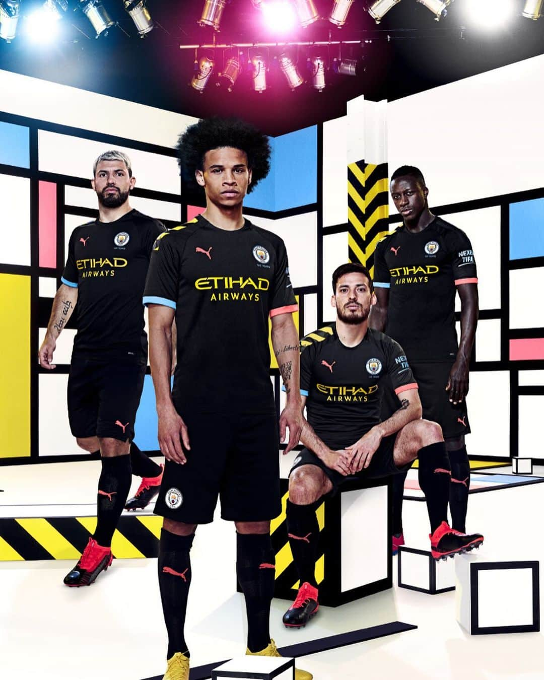 PUMA Footballさんのインスタグラム写真 - (PUMA FootballInstagram)「That New Shirt flex 💪 What you sayin? @mancity」7月1日 17時02分 - pumafootball