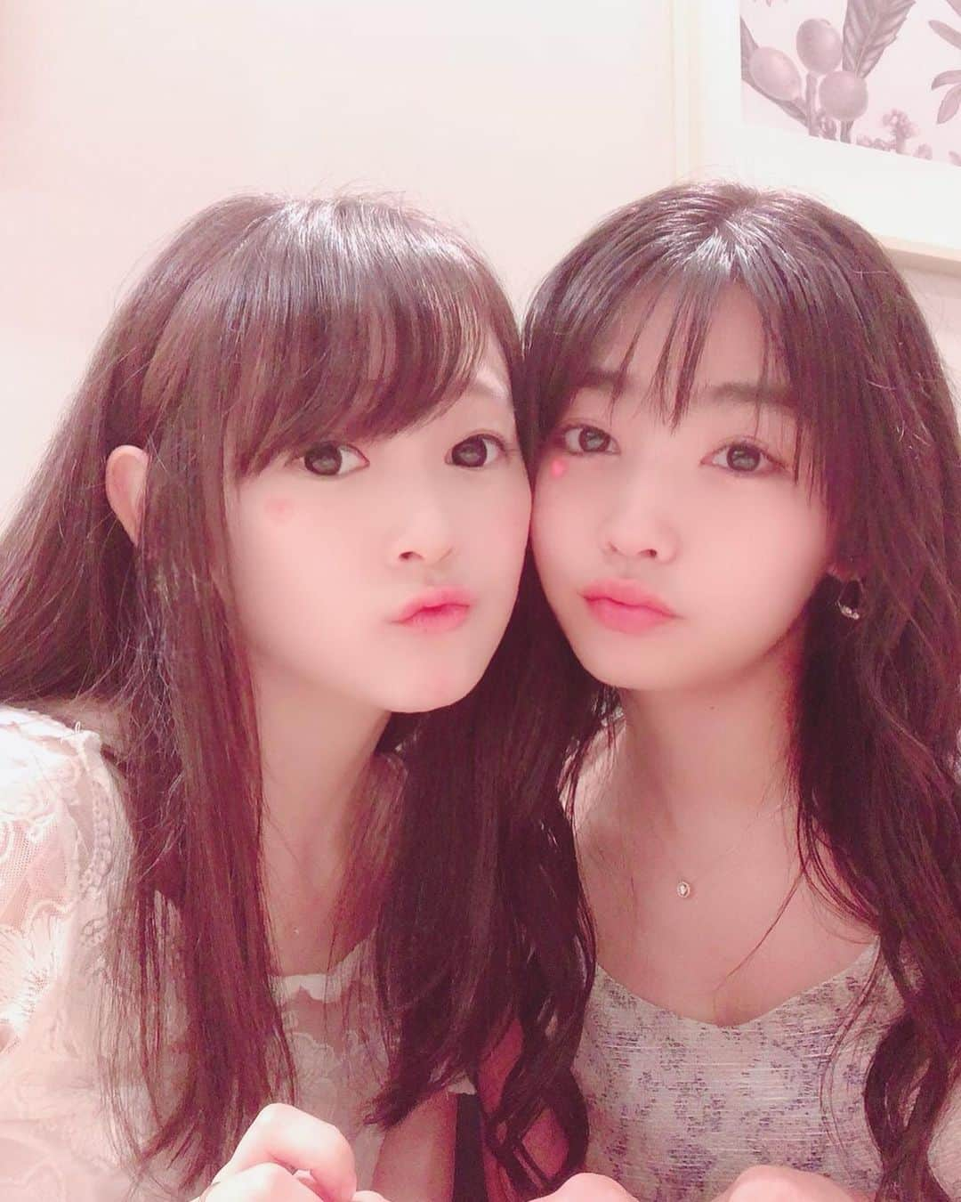 永井里菜さんのインスタグラム写真 - (永井里菜Instagram)「. . Momo & Kagami day 🥰🥰🥰💕 ストーリーにムービーまとめたよ❣️ 楽しかったの伝わるといいな(*˘ω˘人)💘 .」7月1日 17時30分 - nagairinasea8