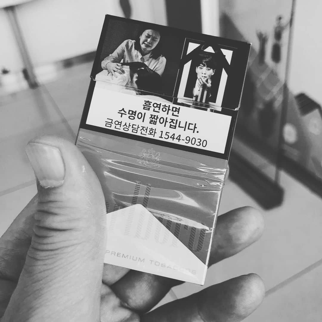坂崎タケシのインスタグラム：「smoking kills」