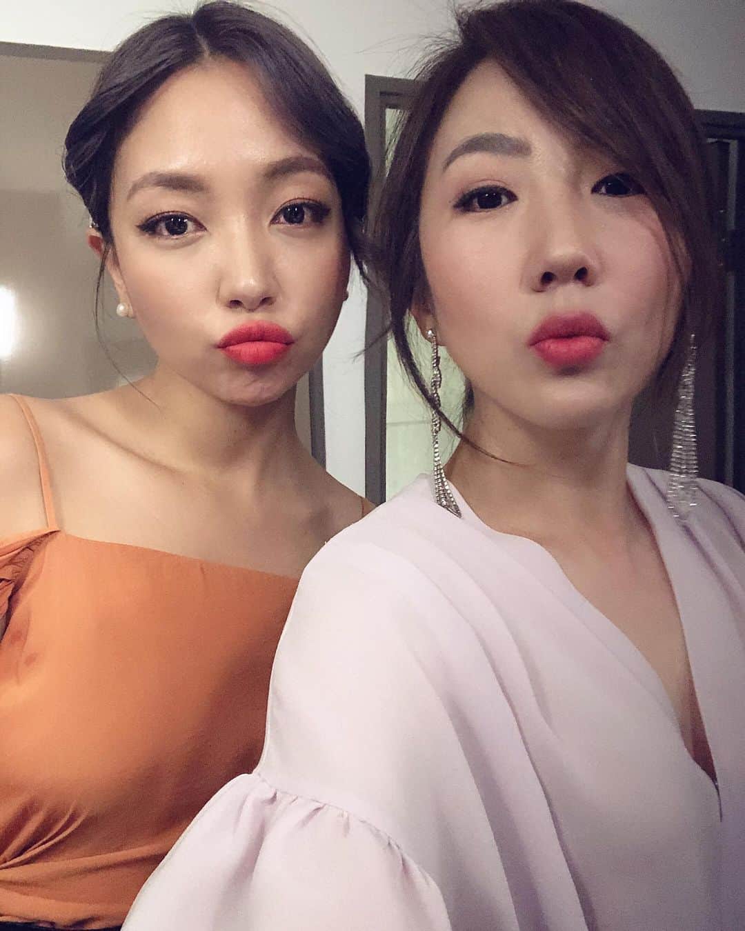 ジンジョー・リーのインスタグラム：「Everything about this weekend was soooo beautiful and unforgettable and get to spend that special moment with my best friend was the best part of it! Love you so much 😘🐥」