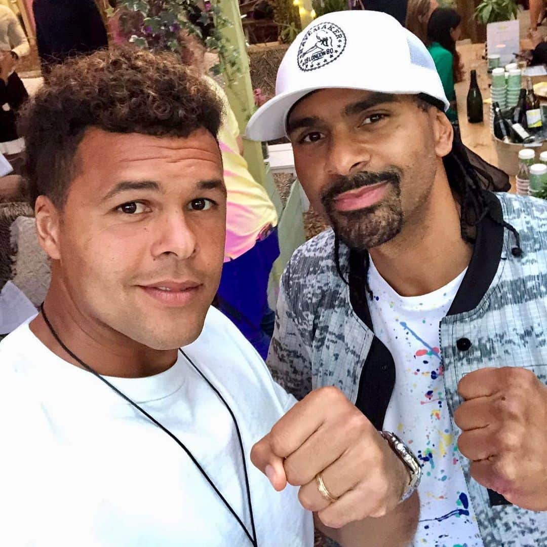 ジョー＝ウィルフリード・ツォンガのインスタグラム：「‪Ready to fight 🥊 @mrdavidhaye #TsongaTeam #Wimbledon ‬」