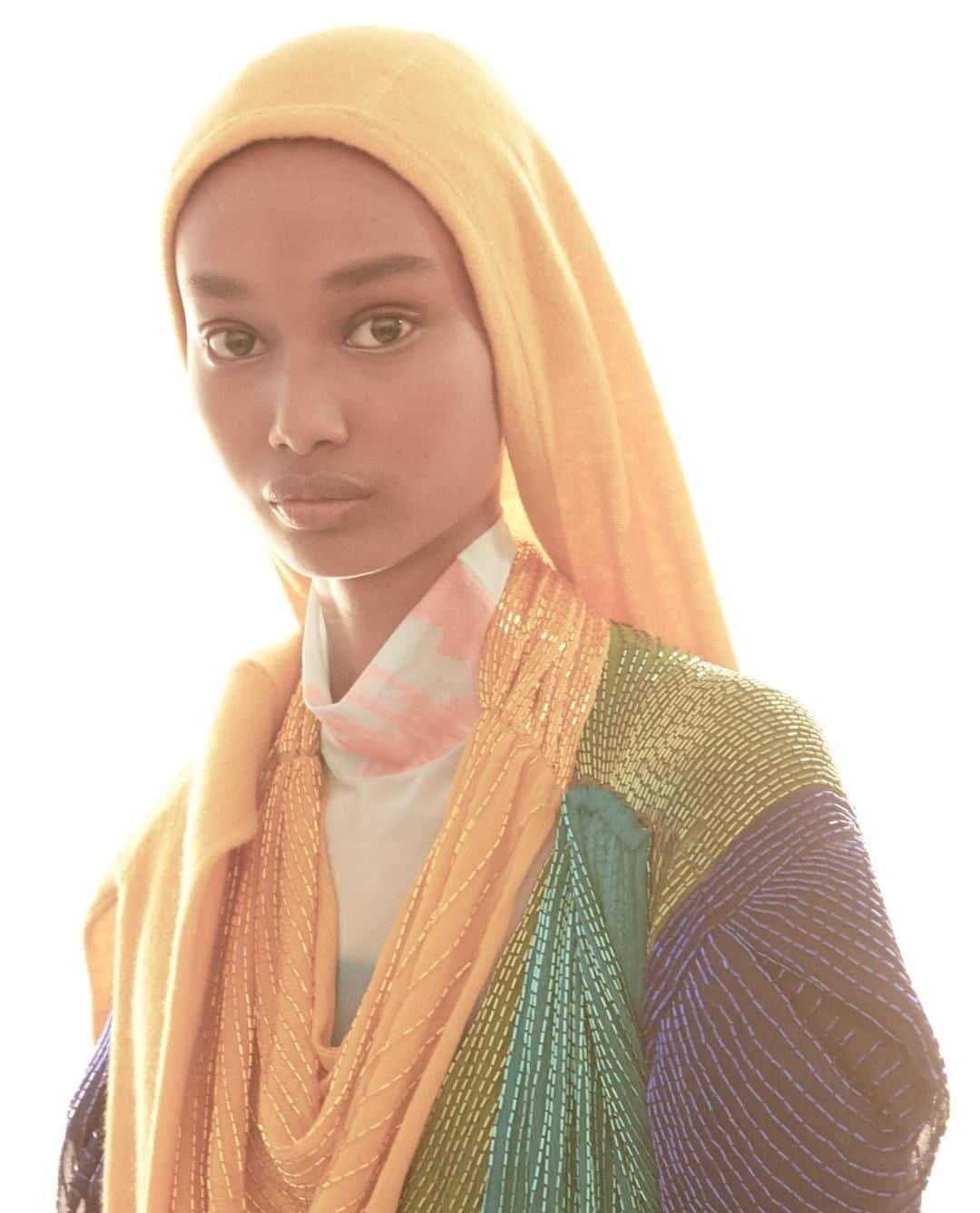 Dazed Magazineさんのインスタグラム写真 - (Dazed MagazineInstagram)「💫SPELLBOUND💫⁠ ⁠ Somali-American teen @iamugbad is the latest Muslim model making space for her faith in fashion. See the #Dazed100-er in the pages of our summer 2019 issue, and tap the link in bio to vote for her on the list. 🗳⁠ ⁠ Photography @seanandseng⁠ Styling @robbiespencer⁠ Hair @marimarilondon⁠ Make-up @gemmasmithedhouse⁠ ⁠ Ugbad wears beaded silk dress @gucci, mesh rollneck top @chopovalowena, hoodie worn as headscarf @basicrights ⁠ ⁠ Taken from the summer 2019 #Futuretopias issue of #Dazed」7月1日 19時00分 - dazed