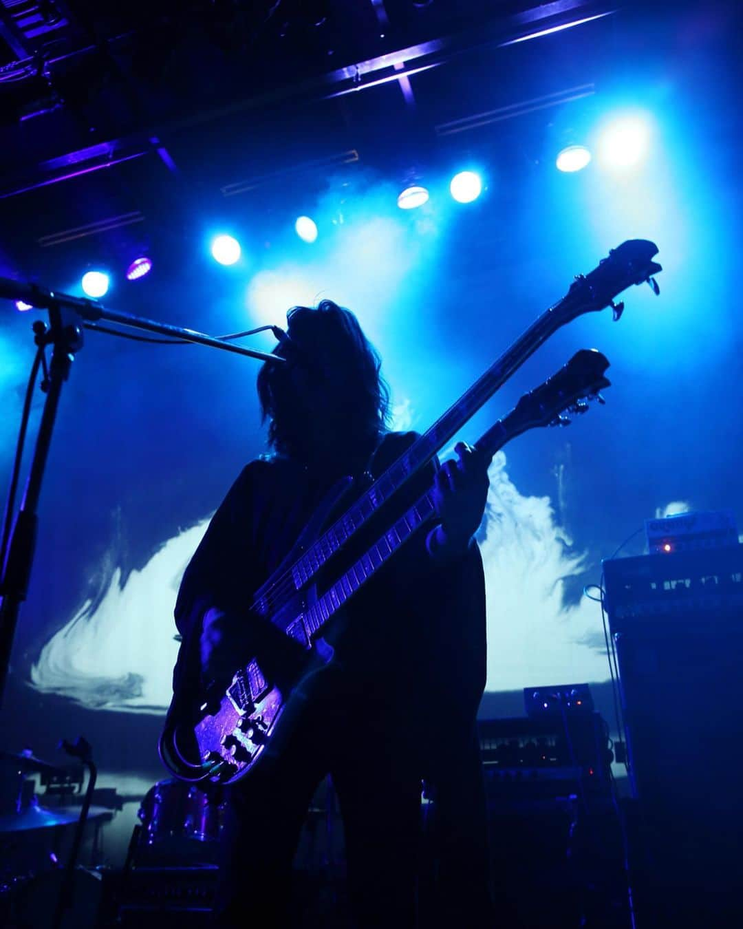 BORISさんのインスタグラム写真 - (BORISInstagram)「Photo set Takeshi from last Monday @www_shibuya  Alive Painting with Akiko Nakayama. @akikonkym  Organized by @yoasa_jp  Photo by Miki Matsushima @miki_matsushima  #borisheavyrocks #borisdronevil #akikonakayama #yoasa」7月1日 19時17分 - borisdronevil