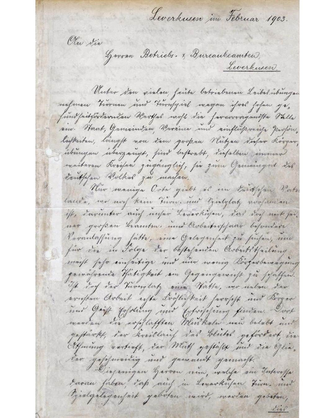 バイエル・レバークーゼンさんのインスタグラム写真 - (バイエル・レバークーゼンInstagram)「📝 The letter that started it all: Wilhelm Hauschild & August Kuhlmann raise support to start the gymnastics club TuS 04 („Turn- und Spielverein der Farbenfabriken vorm. Friedrich Bayer & Co. in Leverkusen“). Over a century later, #Bayer04 celebrates its 115 birthday. 🖤❤️ Thanks for all your support over the years! 😍 #StärkeBayer 💪 #Werkself」7月1日 20時03分 - bayer04fussball