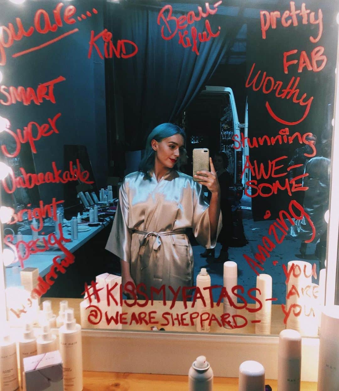 シェパードのインスタグラム：「#KissMyFatAss is a big middle finger to unrealistic beauty ideals. It’s about celebrating diversity and individuality and worth beyond the mirror. #comingsoon」