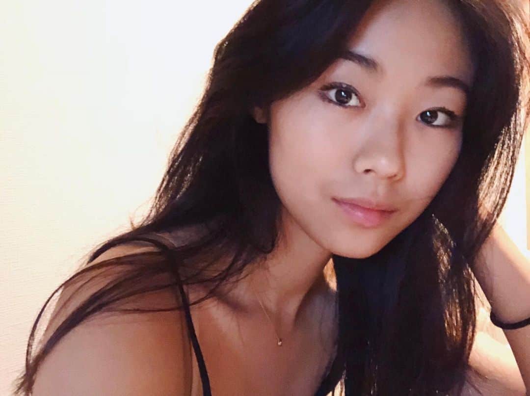 芦田ユリナのインスタグラム：「Sorry, I know you’ve seen this already...🤳🏼」