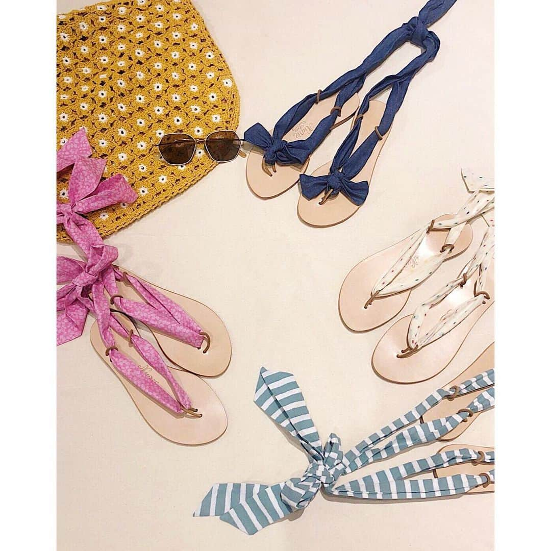 IÉNA LA BOUCLEさんのインスタグラム写真 - (IÉNA LA BOUCLEInstagram)「recommend sandal﻿ --------------------------------﻿ ﻿ 【NUPIE】﻿ シューレースが可愛い﻿ レースアップサンダル。﻿ リボンの結び方次第で様々な履き方が﻿ 楽しめます…♥﻿ お好きなリボンをお選び頂けます♪﻿ ﻿ --------------------------------﻿﻿﻿﻿﻿﻿﻿﻿﻿﻿﻿﻿ ﻿ sandal【NUPIE】﻿ ¥21,000+ tax﻿ size:36.37.38﻿ no.19093910010618﻿ ﻿ ribbon【NUPIE】﻿ ¥4,000﻿ no.19090910024518﻿ ﻿ ﻿ #iena_la_boucle﻿﻿﻿﻿﻿﻿﻿﻿﻿﻿﻿﻿﻿﻿ #laboucle #iena﻿﻿﻿﻿﻿﻿﻿﻿﻿﻿﻿﻿﻿﻿ #boucle_19ss﻿﻿﻿﻿﻿﻿﻿﻿﻿﻿﻿」7月1日 22時10分 - iena.la.boucle.store