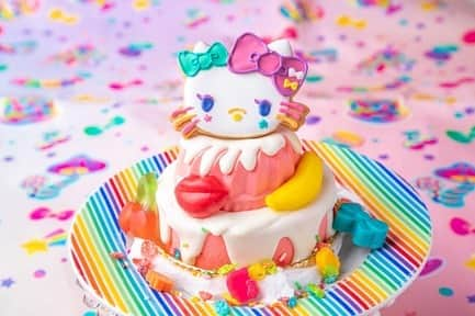 KAWAII MONSTER CAFEさんのインスタグラム写真 - (KAWAII MONSTER CAFEInstagram)「Our special collaboration with @hellokitty 🎀❤️🧡💛💚💙💜 From 12th July🌈and we also have special collaboration area with @hellokitty Stay tuned and make reservation!!😉🌈 #kawaiimonstercafe #monstercafe #カワイイモンスターカフェ  #destination #tokyo #harajuku #shinuya #art #artrestaurant #colorful #color #pink #cafe #travel #trip #traveljapan #triptojapan #japan #colorfulfood #rainbow #rainbowcake #rainbowpasta #strawberry #pancakes #takeshitastreet #harajukustreet #harajukugirl #tokyotravel #onlyinjapan #hellokitty」7月1日 22時26分 - kawaiimonstercafe