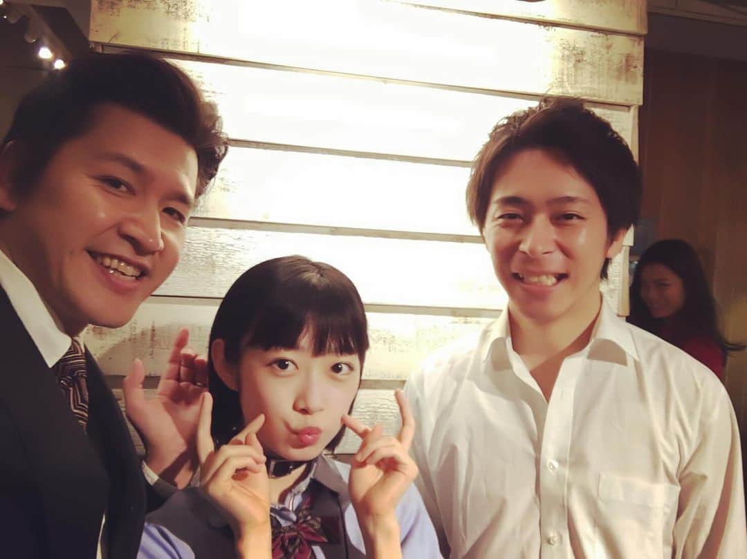 石川竜太郎さんのインスタグラム写真 - (石川竜太郎Instagram)「#劇メシ #キツネたちが円舞る夜  白石先生とお嬢様と。。。 いや、、、 アスカさん怖い。。。 けど、 好きです!笑」7月1日 22時34分 - ryutaro_ishikawa