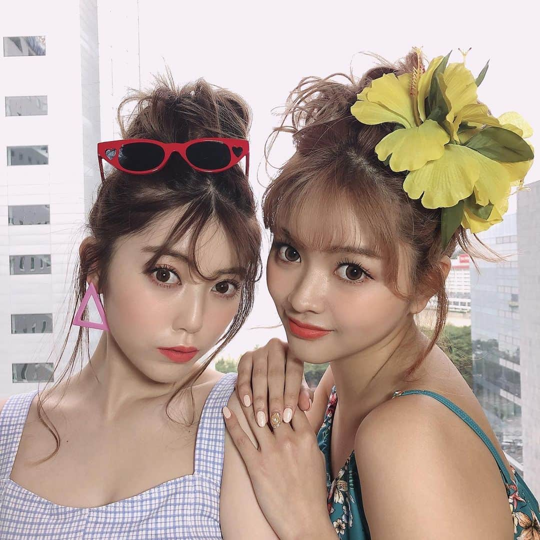 徳本夏恵（なちょす）さんのインスタグラム写真 - (徳本夏恵（なちょす）Instagram)「﻿ ﻿ 表紙のオフショ🏝﻿ ﻿ ﻿ ﻿ ﻿ #Popteen#卒業#韓国#ビーチ#model#japan#💓#ずっとギャル三姉妹﻿」7月1日 22時50分 - nachos_kimono