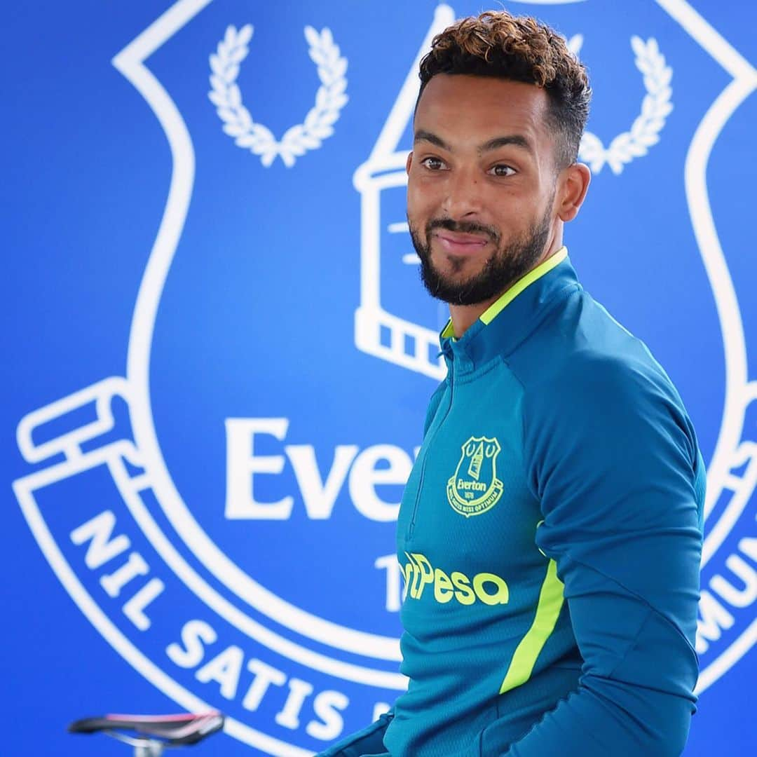 エヴァートンFCさんのインスタグラム写真 - (エヴァートンFCInstagram)「The hard work starts here! 💪😅 • • • #everton #efc #coyb #blues #toffees #preseason #firstday #training #premierleague #pl」7月1日 23時00分 - everton