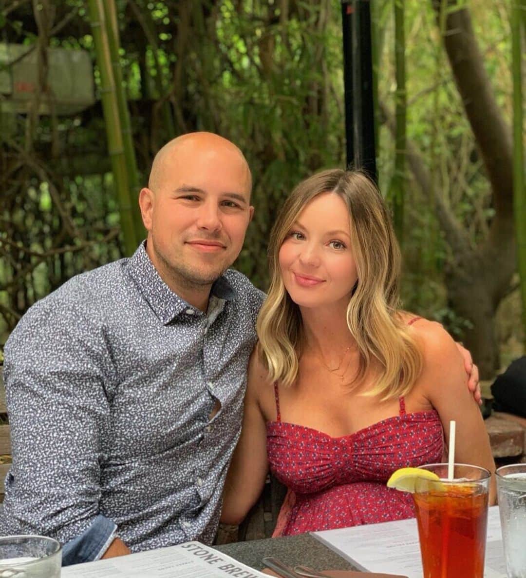 サマンサ・ドロークのインスタグラム：「This past weekend we spent time with family celebrating engagements, babies, and graduations! So much to be thankful for! ❤️ #grateful #family」