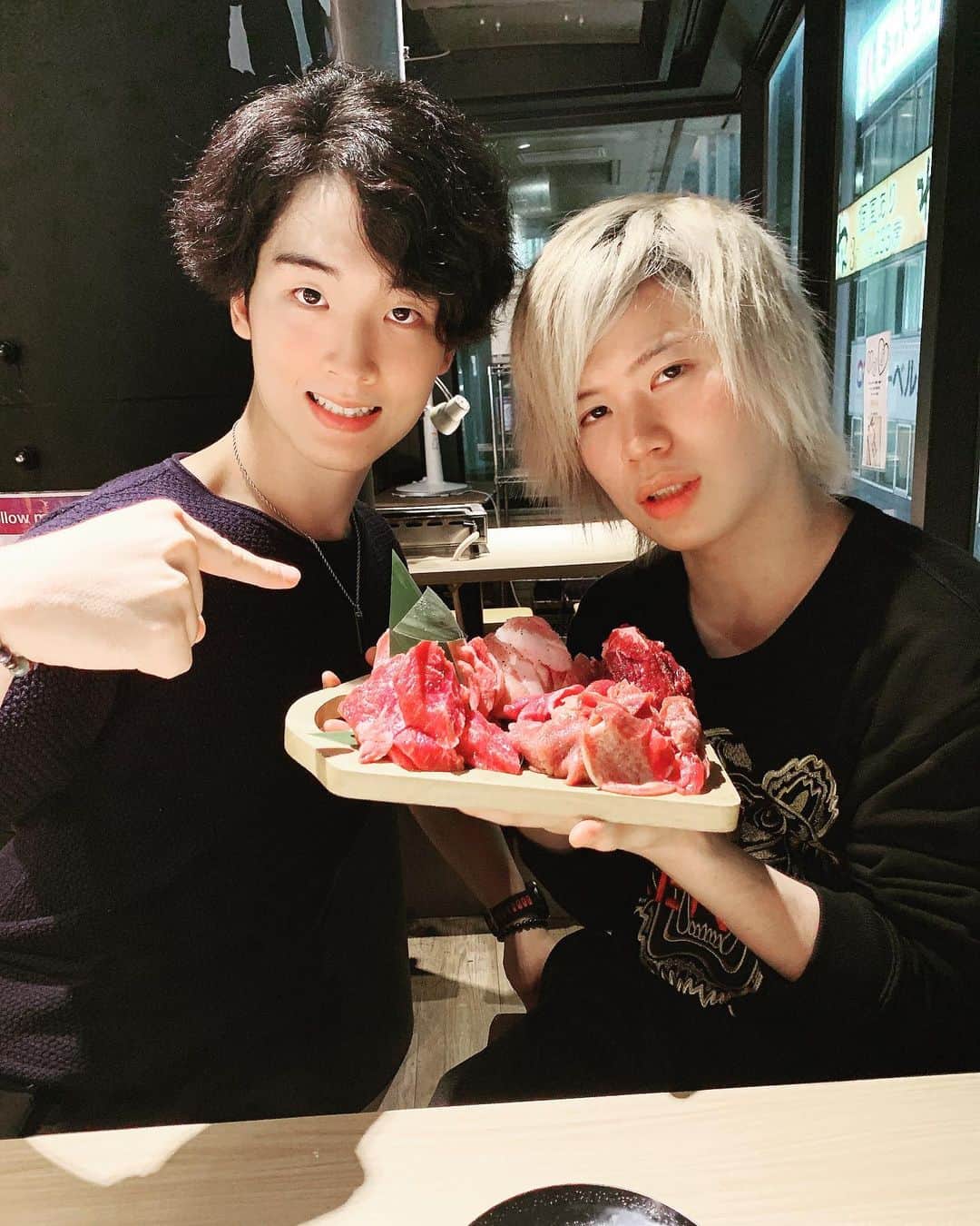 地獄寺紅蓮丸のインスタグラム：「肉」