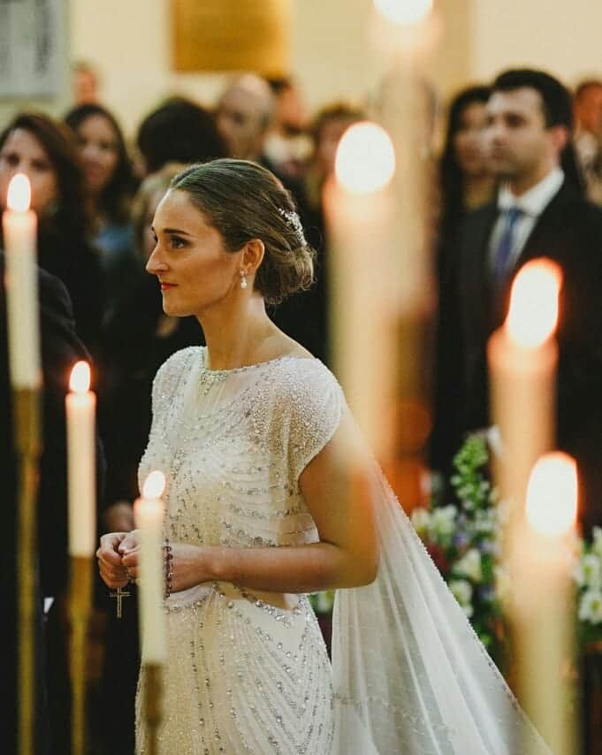 ジェニーパッカムさんのインスタグラム写真 - (ジェニーパッカムInstagram)「Our beautiful #jennypackhambride Carmen @caluromeroa, wearing the Betsy gown for her wedding in Chile. For further information on this style please contact enquiries@jennypackham.com #thewhitecarpet #jennypackham #betsy」7月2日 0時24分 - jennypackham