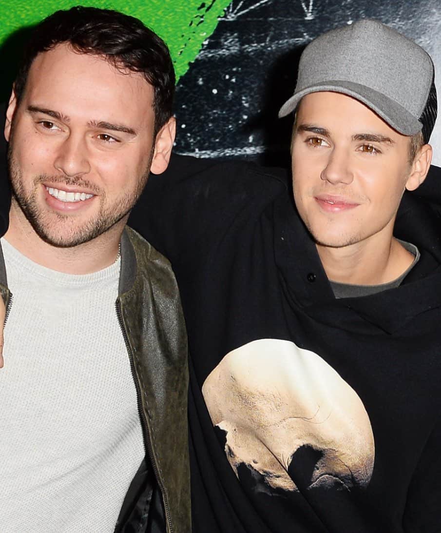 Just Jaredさんのインスタグラム写真 - (Just JaredInstagram)「There are a handful of celebrities who are publicly supporting @scooterbraun amid the controversy involving @taylorswift. Tap this pic in the LINK IN BIO to see who is speaking out in support for Scooter.  #ScooterBraun Photo: Getty」7月2日 0時30分 - justjared