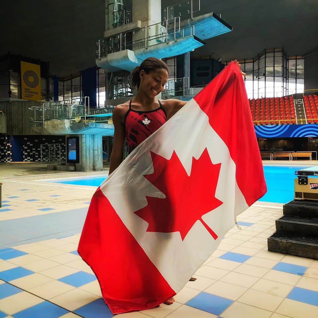 ジェニファー・アビルさんのインスタグラム写真 - (ジェニファー・アビルInstagram)「🍁 So proud to be able to represent my beautiful country around the world. Happy Canada day to all the Canadians 🇨🇦 . . #canada #canadaday #country #proud #tobe #canadian  #mapleleaf #teamcanada #flag #jennabel #jenniferabel #athlete #smile」7月2日 1時01分 - jennabel91