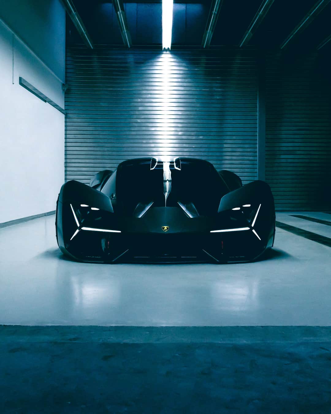 ランボルギーニのインスタグラム：「Innovation is the shape of our DNA. Lamborghini Terzo Millennio is the expression. Photo by @matthiasmederer  #Lamborghini #TerzoMillennio #FutureShapers」
