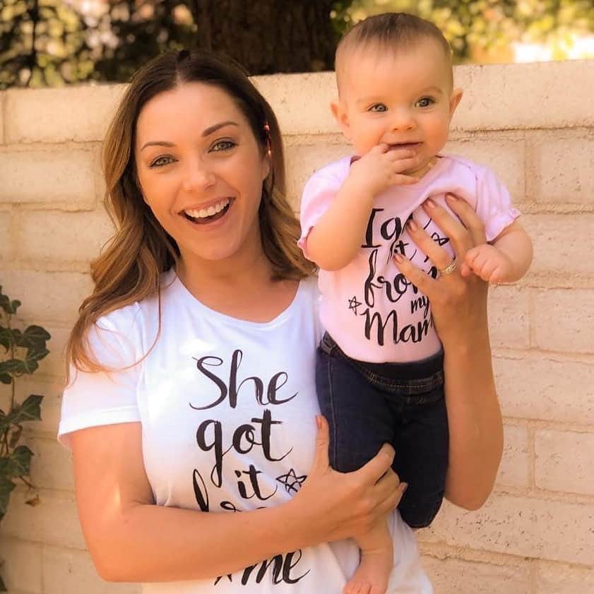 The Honest Companyさんのインスタグラム写真 - (The Honest CompanyInstagram)「We got it from our mama 💖 This week's #MomCrushMonday feature is Gigi from our #INeverExpected series. In the year leading up to the birth of her first child, Gigi had gotten married, moved to a new city, bought a house and learned that she was pregnant — a lot for someone who doesn't do well with change! 😂 Link in bio to watch her story. #pregnancy #momtobe」7月2日 1時02分 - honest