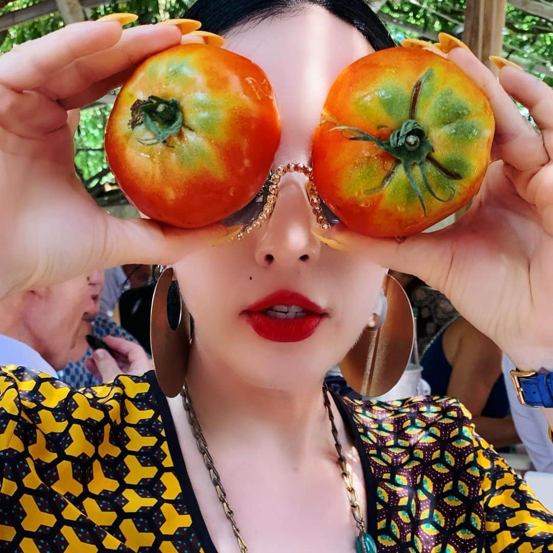 B. Akerlundさんのインスタグラム写真 - (B. AkerlundInstagram)「🍅🍅🍅🍅 .........」7月2日 1時06分 - bcompleted