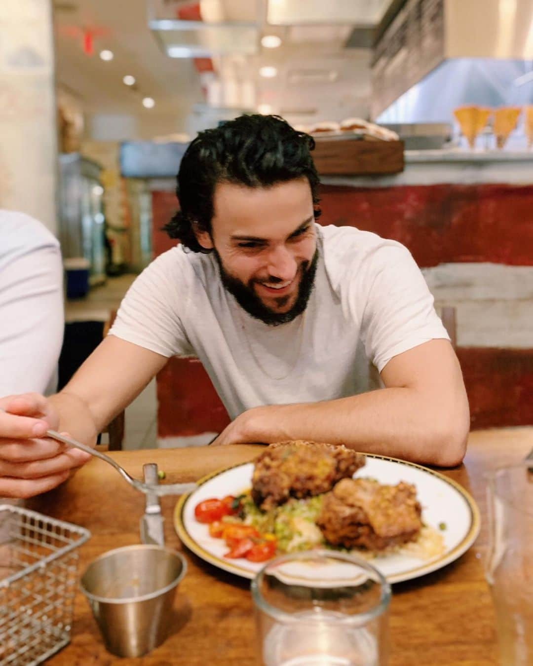 ジャック・ファライーさんのインスタグラム写真 - (ジャック・ファライーInstagram)「Food can be very funny」7月2日 1時18分 - jackfalahee