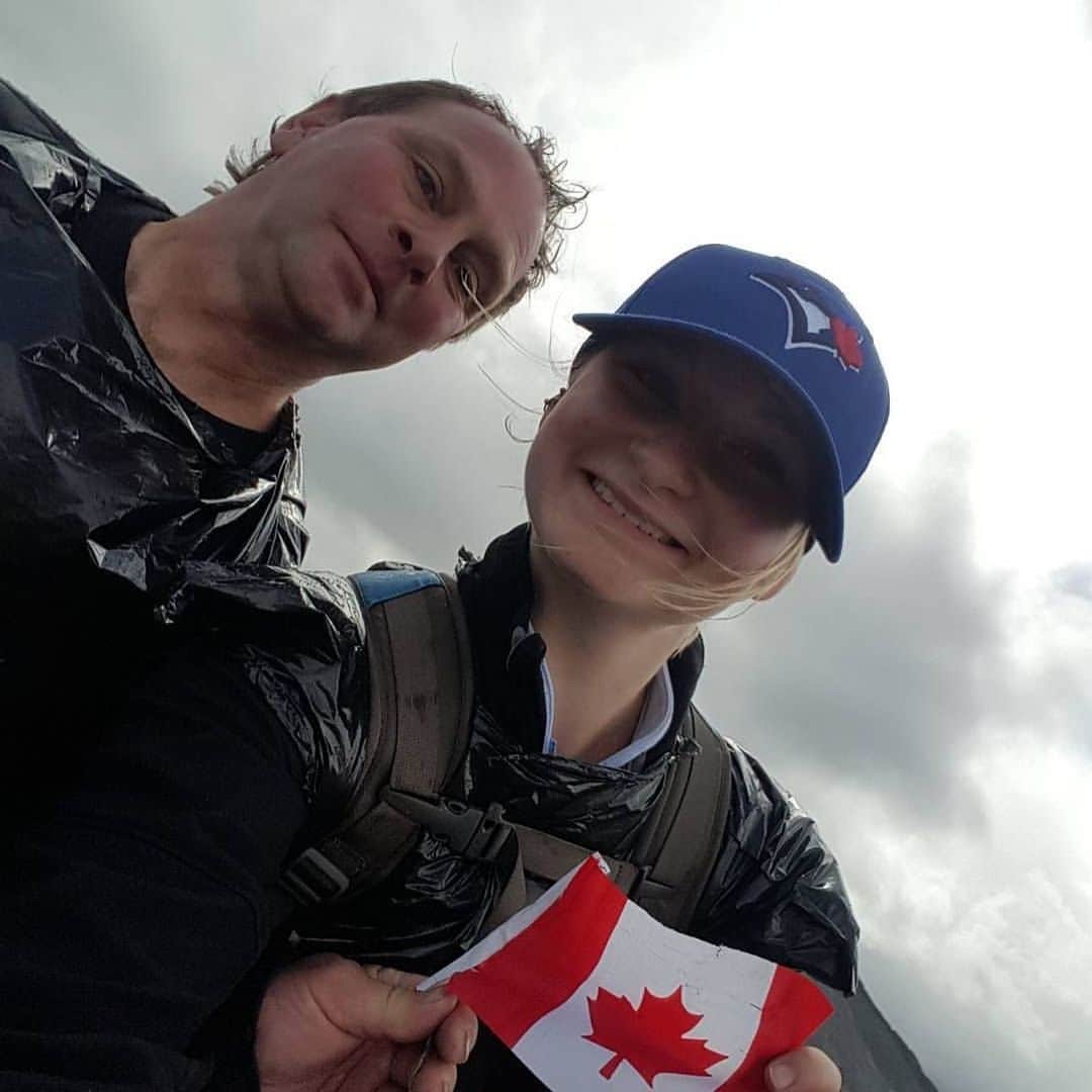 ヘイリー・ベルさんのインスタグラム写真 - (ヘイリー・ベルInstagram)「Happy Canada day everyone! 🍁I’m so lucky to have had the opportunity to represent and explore this amazing country from a young age! ❤️」7月2日 1時14分 - hayleighbell