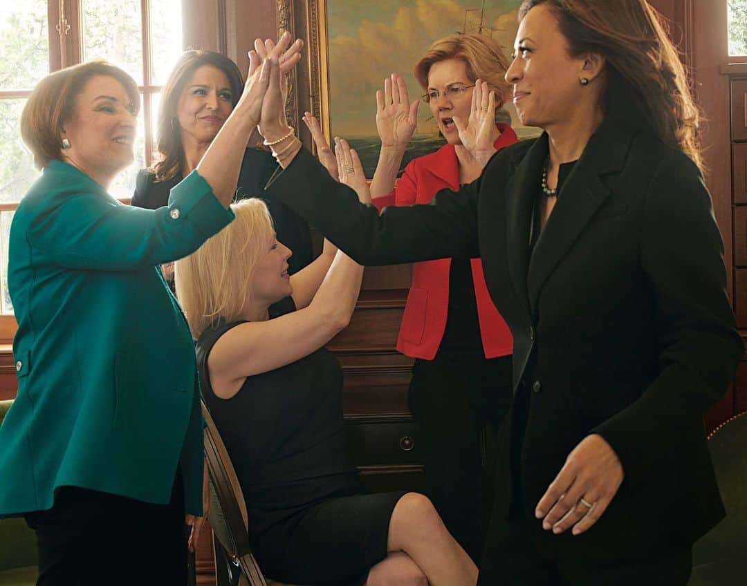 Vogueさんのインスタグラム写真 - (VogueInstagram)「At a historic moment for women in politics, a record number are competing for the Democratic presidential nomination. What will it take to shatter the nation’s most stubborn glass ceiling? Tap the link in our bio to meet five women running for the Democratic nomination. Photographed by #AnnieLeibovitz, written by Amy Chozick, Vogue, August 2019」7月2日 1時17分 - voguemagazine