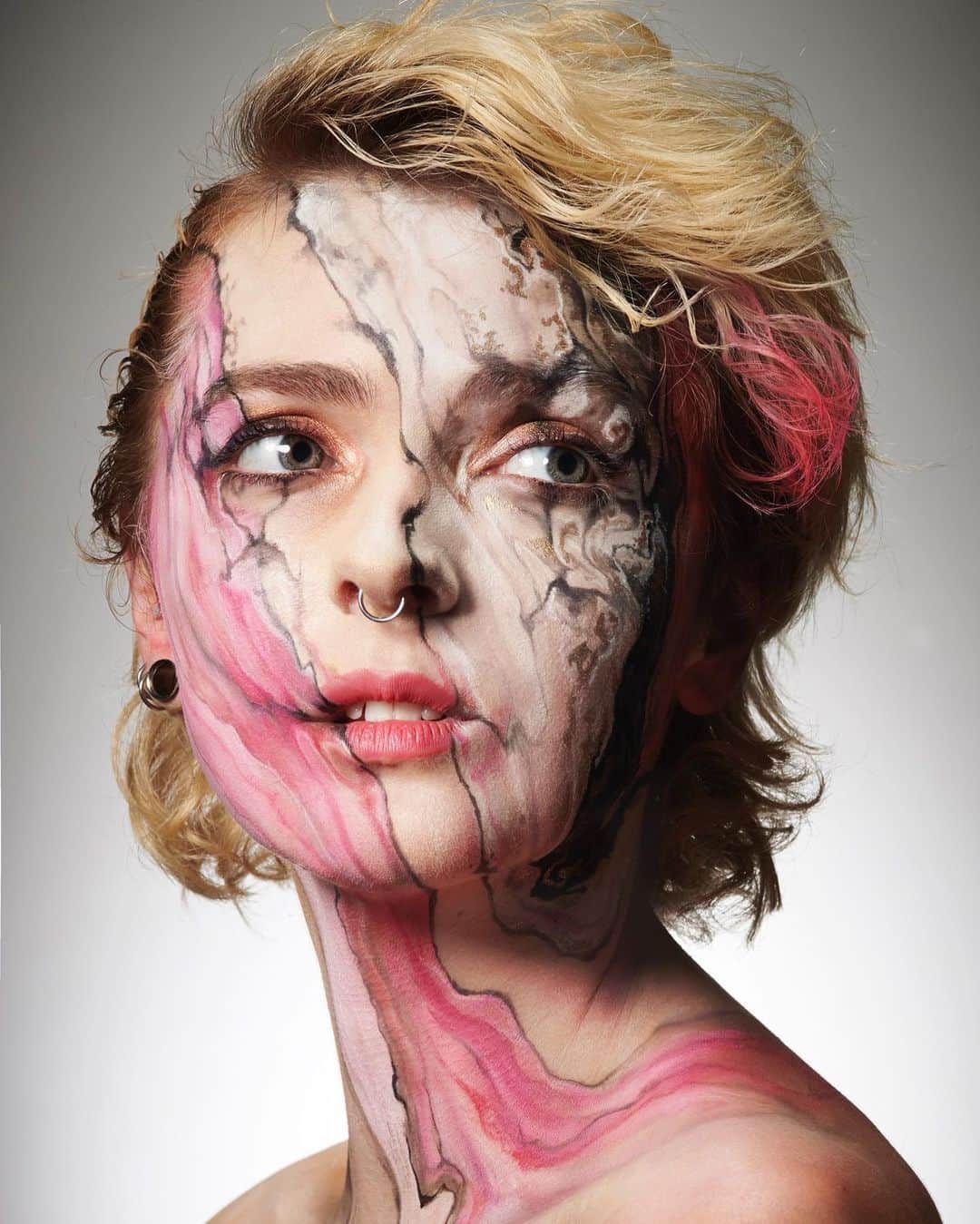 Amazing JIROさんのインスタグラム写真 - (Amazing JIROInstagram)「I painted melting marble on the model's face. Hope you guys enjoy the different shade of colors and pattern of beautiful marble!  Face paint : #amazing_jiro Hair & Makeup : Yui Amano Model : Sofie Hansen @sofie.dmg Photo : Youhei Kodama @kodamax_photo  #facepaint #paint #art #makeup #mua #makeupartists #makeupartistworldwide #makeupartistsworldwide #makeuplover #makeupforever #makeuplife #makeupjunkie #editorial #beauty #beautymakeup #marble #marmor #pink #avantgarde #piercing #septum #フェイスペイント #ペイント #アート #メイク #大理石 #天然石 #ピンク #ボディピアス」7月2日 2時03分 - amazing_jiro