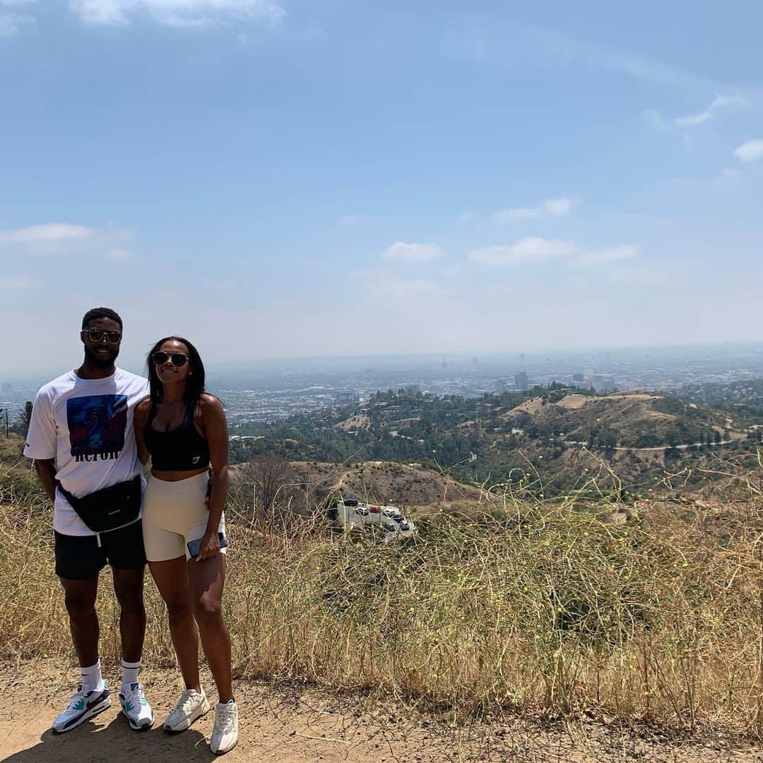 のインスタグラム：「To the hilltops and back ♥️🙏🏾」