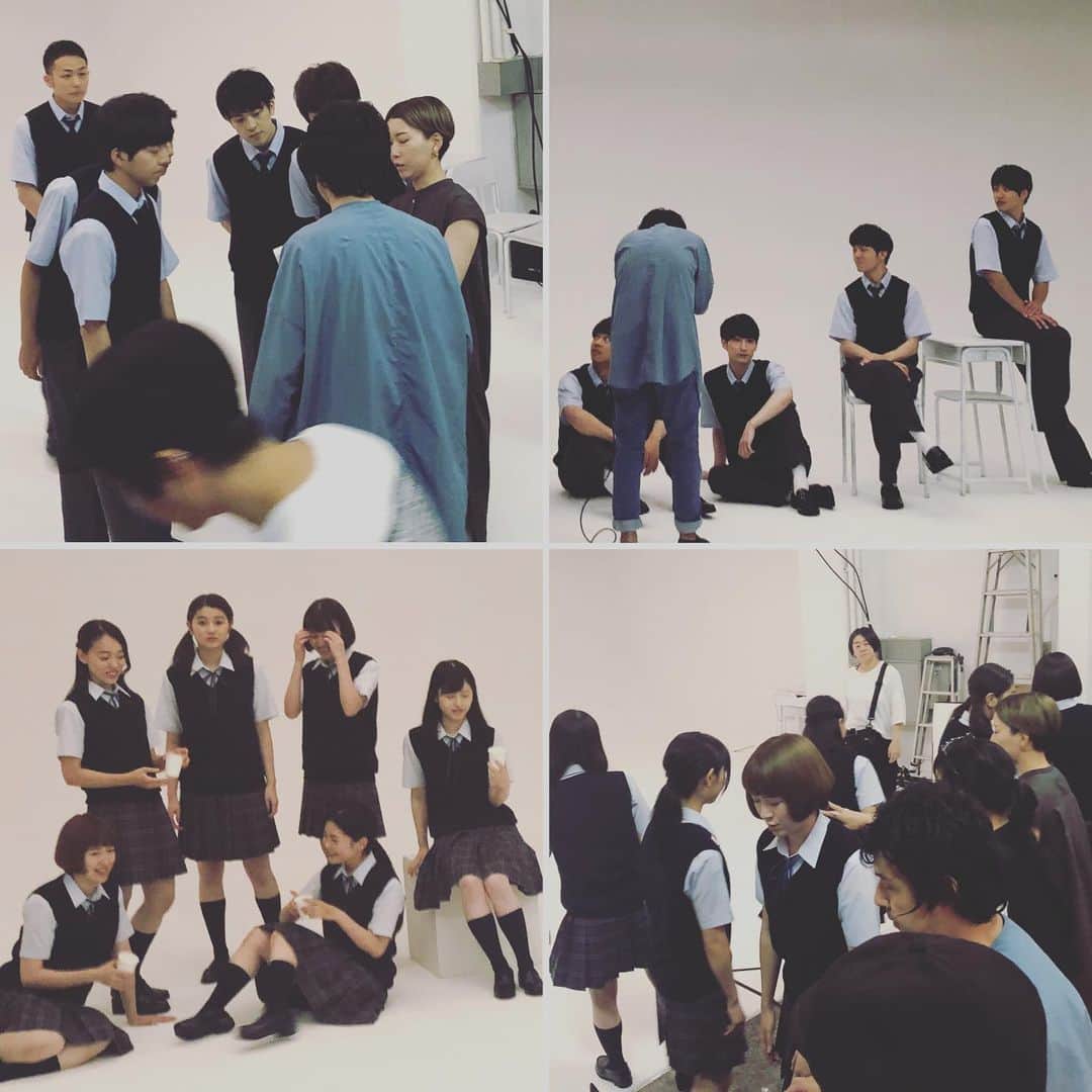 本広克行さんのインスタグラム写真 - (本広克行Instagram)「#宣伝撮影  #舞台転校生2019. 8/17〜27 #紀伊國屋ホール (公式ツイッター) https://twitter.com/tenkosei2019/ (公式ツHP) http://www.parco-play.com/」7月2日 3時26分 - kmotohiro