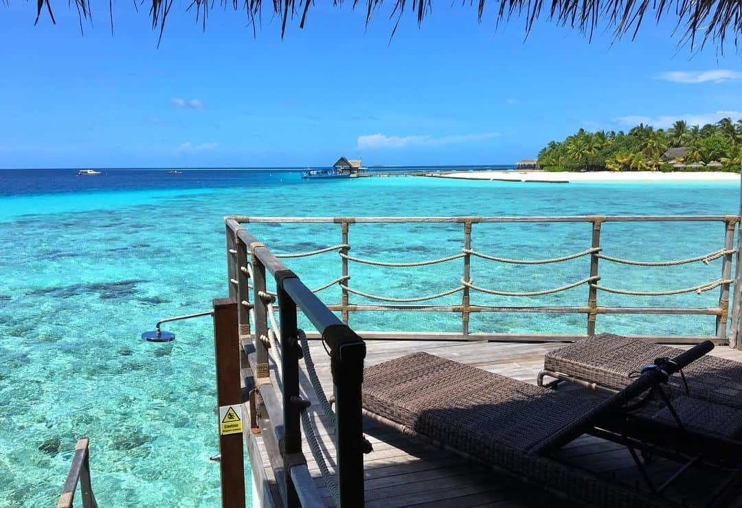 リアム・タンコックさんのインスタグラム写真 - (リアム・タンコックInstagram)「Caitlin and I had the best honeymoon 😍  #Honeymoon #ConstanceMoofushi #Maldives」7月2日 3時59分 - liamtancock