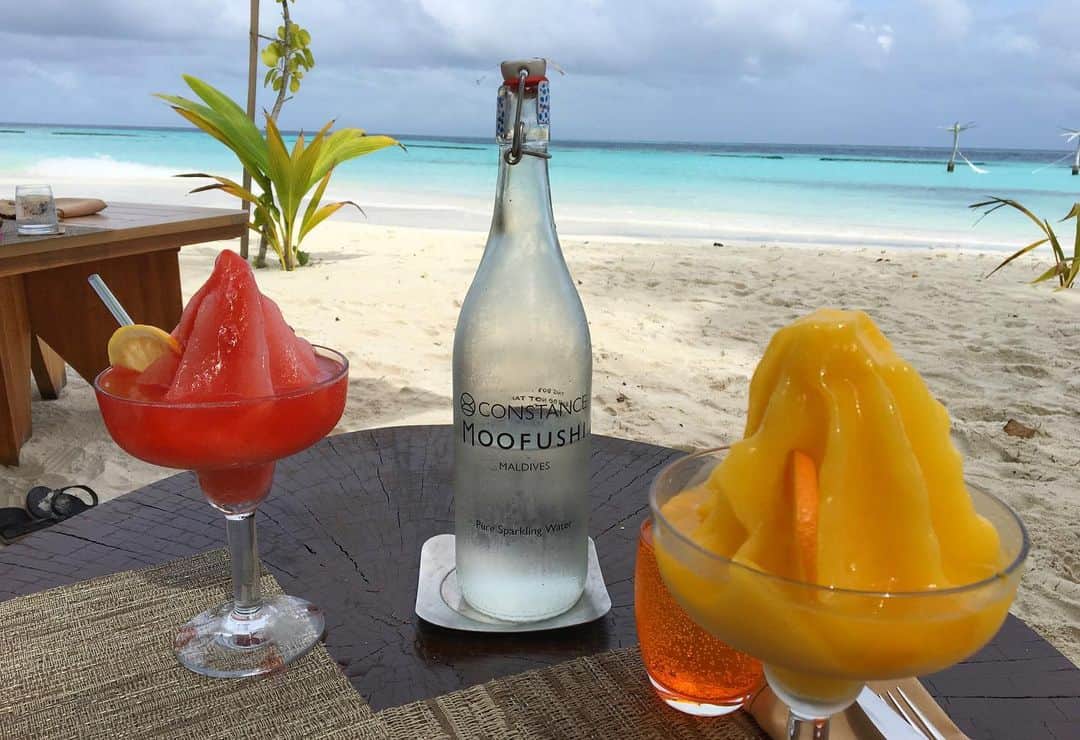 リアム・タンコックさんのインスタグラム写真 - (リアム・タンコックInstagram)「Caitlin and I had the best honeymoon 😍  #Honeymoon #ConstanceMoofushi #Maldives」7月2日 3時59分 - liamtancock