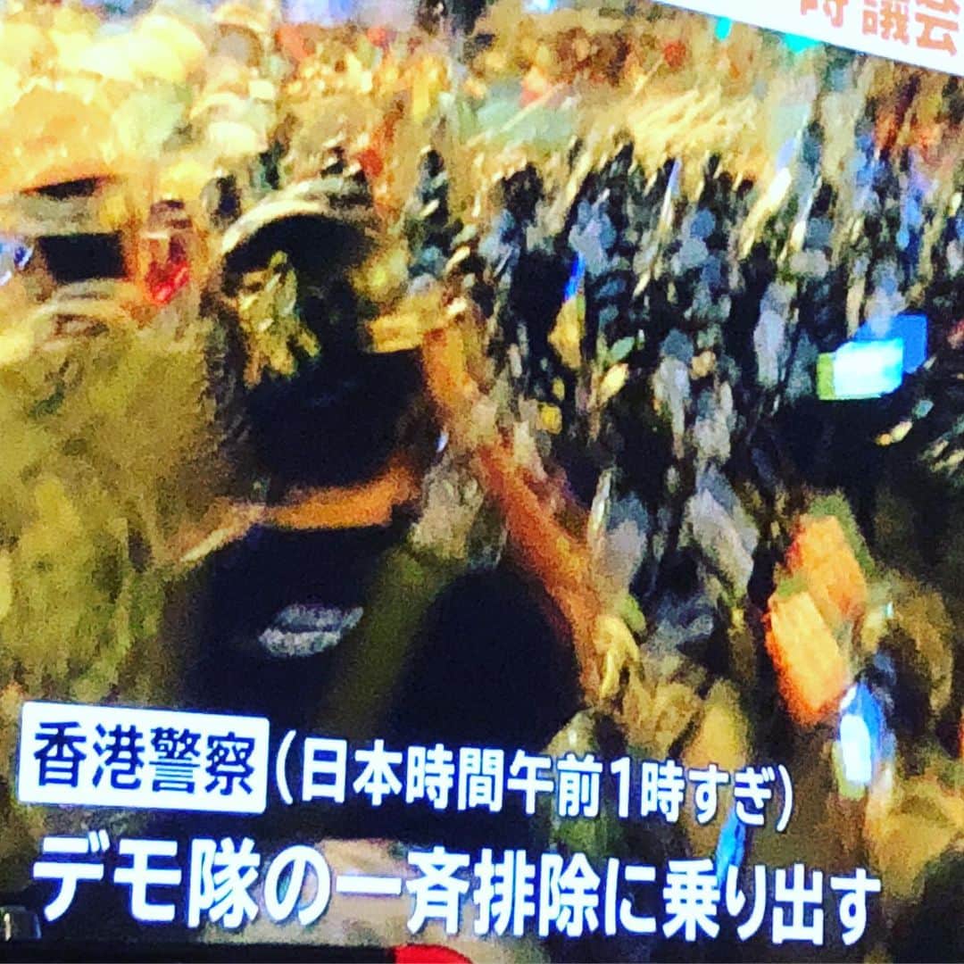 松田岳二さんのインスタグラム写真 - (松田岳二Instagram)「#香港加油  香港の問題、日本の保守の方々はどう思ってるんでしょうか」7月2日 4時14分 - cbsmgrfc