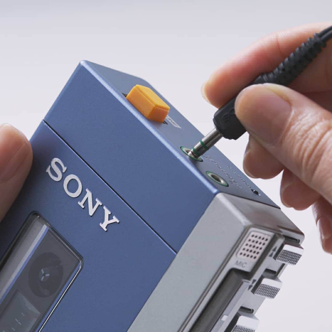 sonyさんのインスタグラム写真 - (sonyInstagram)「Four decades of innovation. #Walkman40 #SonyAudio 🎂」7月2日 4時30分 - sonyelectronics