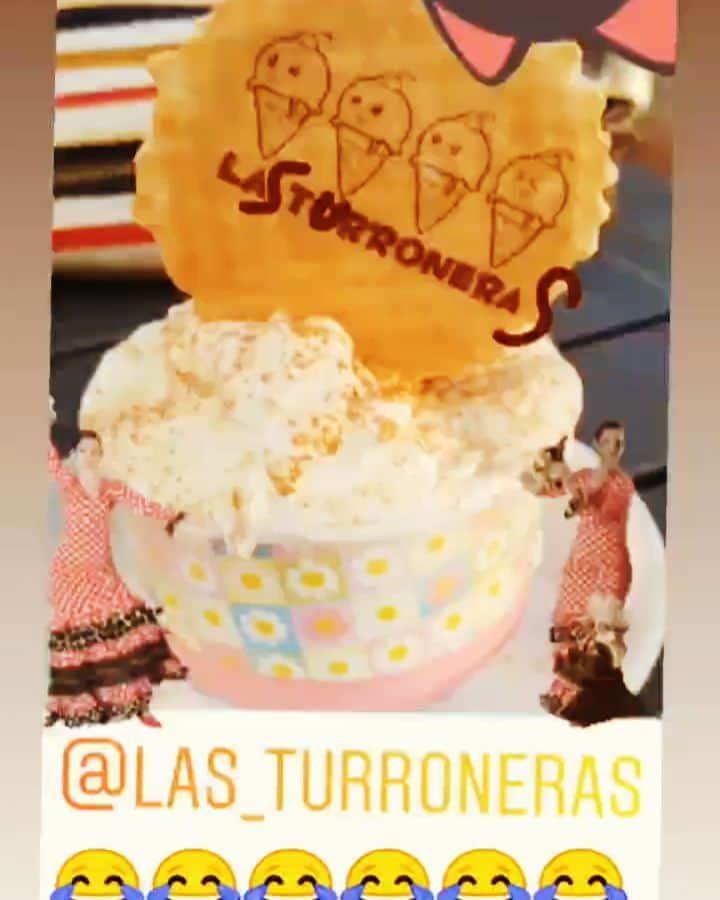 Las Turronerasのインスタグラム：「@bombaioficial 😜🥰@artistasuspiria os  echamos de menos😪」