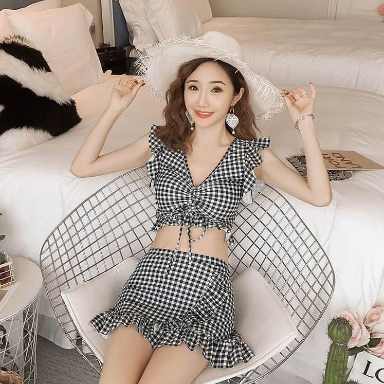 SweetHeart ショップさんのインスタグラム写真 - (SweetHeart ショップInstagram)「ビキニ 2点セット水着 タンキニ セパレート SHY310101  商品番号【 SHY310101】 【送料込み3580円】  こちらのWEBでこのままご購入いただけますよ。  #プチプラ #しまむら #プチプラコーデ #しまむらコーデ #zara #ザラジョ #uniqlo #ユニクロ #gu #pbselect #シンプルコーデ #海 #しまパト #ビーチ #デニム #gumania #韓国ファッション #ビキニ #ゴープロのある生活 #base #バリ #バイマ #buyma #ハワイ #水着 #ママファッシ#ビーチコーデ #サーフ #wtw」7月2日 16時09分 - sweetheartstore0711