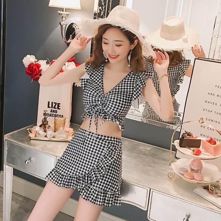 SweetHeart ショップさんのインスタグラム写真 - (SweetHeart ショップInstagram)「ビキニ 2点セット水着 タンキニ セパレート SHY310101  商品番号【 SHY310101】 【送料込み3580円】  こちらのWEBでこのままご購入いただけますよ。  #プチプラ #しまむら #プチプラコーデ #しまむらコーデ #zara #ザラジョ #uniqlo #ユニクロ #gu #pbselect #シンプルコーデ #海 #しまパト #ビーチ #デニム #gumania #韓国ファッション #ビキニ #ゴープロのある生活 #base #バリ #バイマ #buyma #ハワイ #水着 #ママファッシ#ビーチコーデ #サーフ #wtw」7月2日 16時09分 - sweetheartstore0711