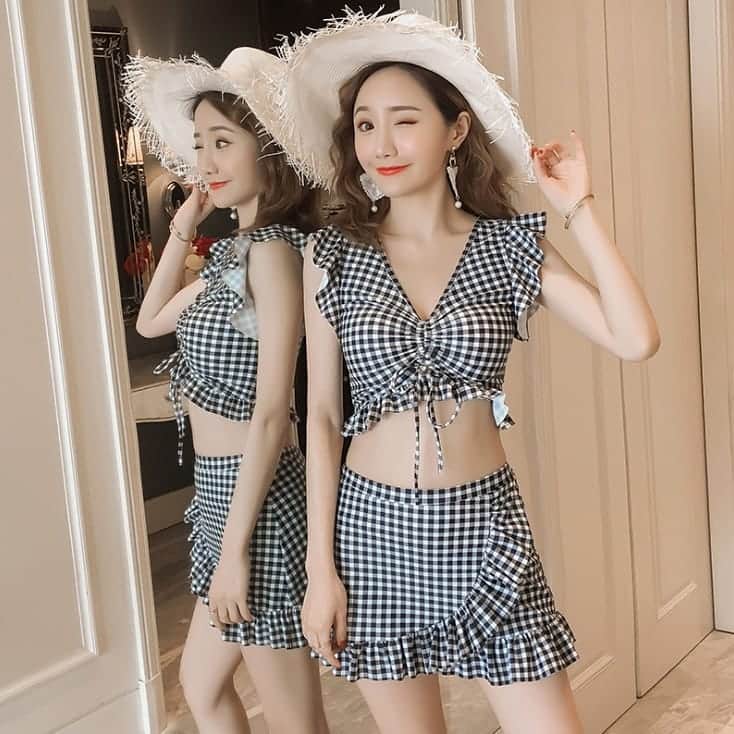 SweetHeart ショップさんのインスタグラム写真 - (SweetHeart ショップInstagram)「ビキニ 2点セット水着 タンキニ セパレート SHY310101  商品番号【 SHY310101】 【送料込み3580円】  こちらのWEBでこのままご購入いただけますよ。  #プチプラ #しまむら #プチプラコーデ #しまむらコーデ #zara #ザラジョ #uniqlo #ユニクロ #gu #pbselect #シンプルコーデ #海 #しまパト #ビーチ #デニム #gumania #韓国ファッション #ビキニ #ゴープロのある生活 #base #バリ #バイマ #buyma #ハワイ #水着 #ママファッシ#ビーチコーデ #サーフ #wtw」7月2日 16時09分 - sweetheartstore0711