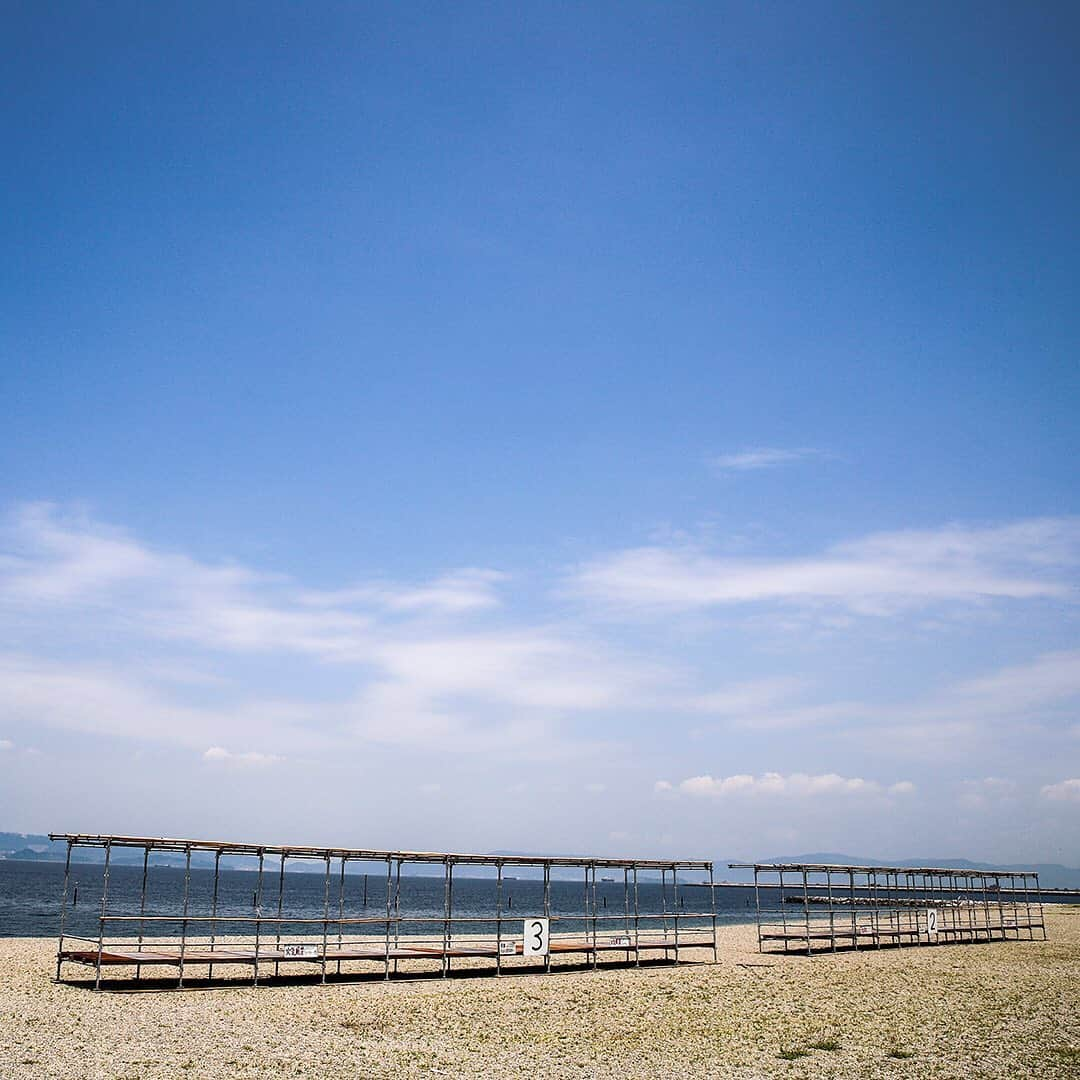 愛知県田原市さんのインスタグラム写真 - (愛知県田原市Instagram)「Preparing for summer. 夏　準備中！！ #白谷海水浴場#白谷海岸#白谷#海開き#さじき#海開きは7月13日#伊良湖は7月6日だよ#たはらの夏はすぐそこ!!#明けない梅雨はない!!#今週はカコソラで我慢 #たはら暮らし * #渥美半島#田原市#田原#伊良湖岬#伊良湖#赤羽根 #tahara#irago#akabane #サーフィン#surfing#田舎暮らし#日々の暮らし#休日の過ごし方#スローライフ#instagramjaran#igersjp」7月2日 8時34分 - tahara_kurashi