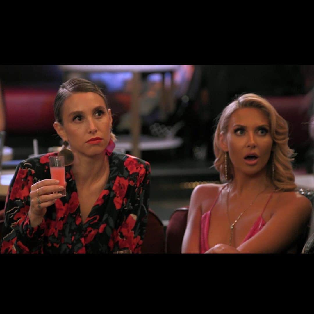ステファニー・プラットのインスタグラム：「Oh Lord... @thehills is on tonight @mtv! Shit gets bananas」